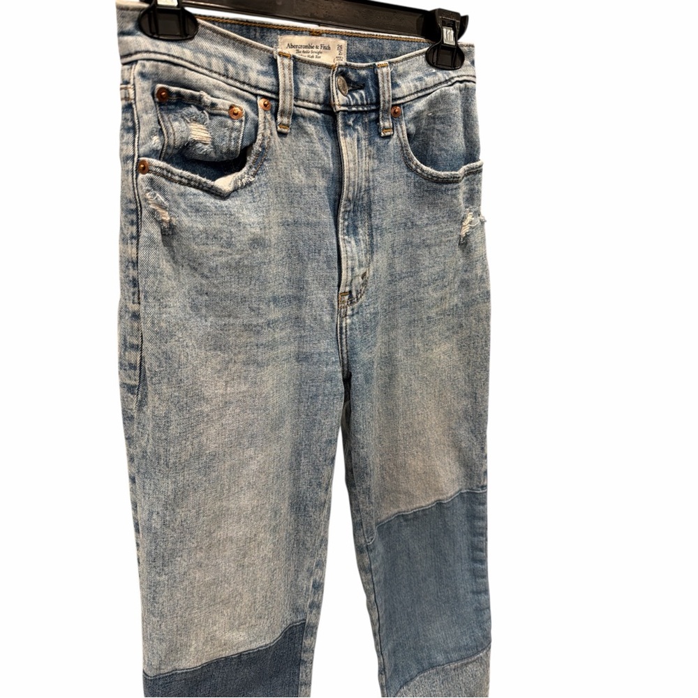 Abercrombie Ultra High Rise Ankle Straight Jeans Patch Distressed Sz 26 - Picture 4 of 7